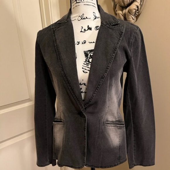 Newport News Jackets & Blazers - NWT Newport News Acid Washed Black Denim Blazer Jacket Size 4